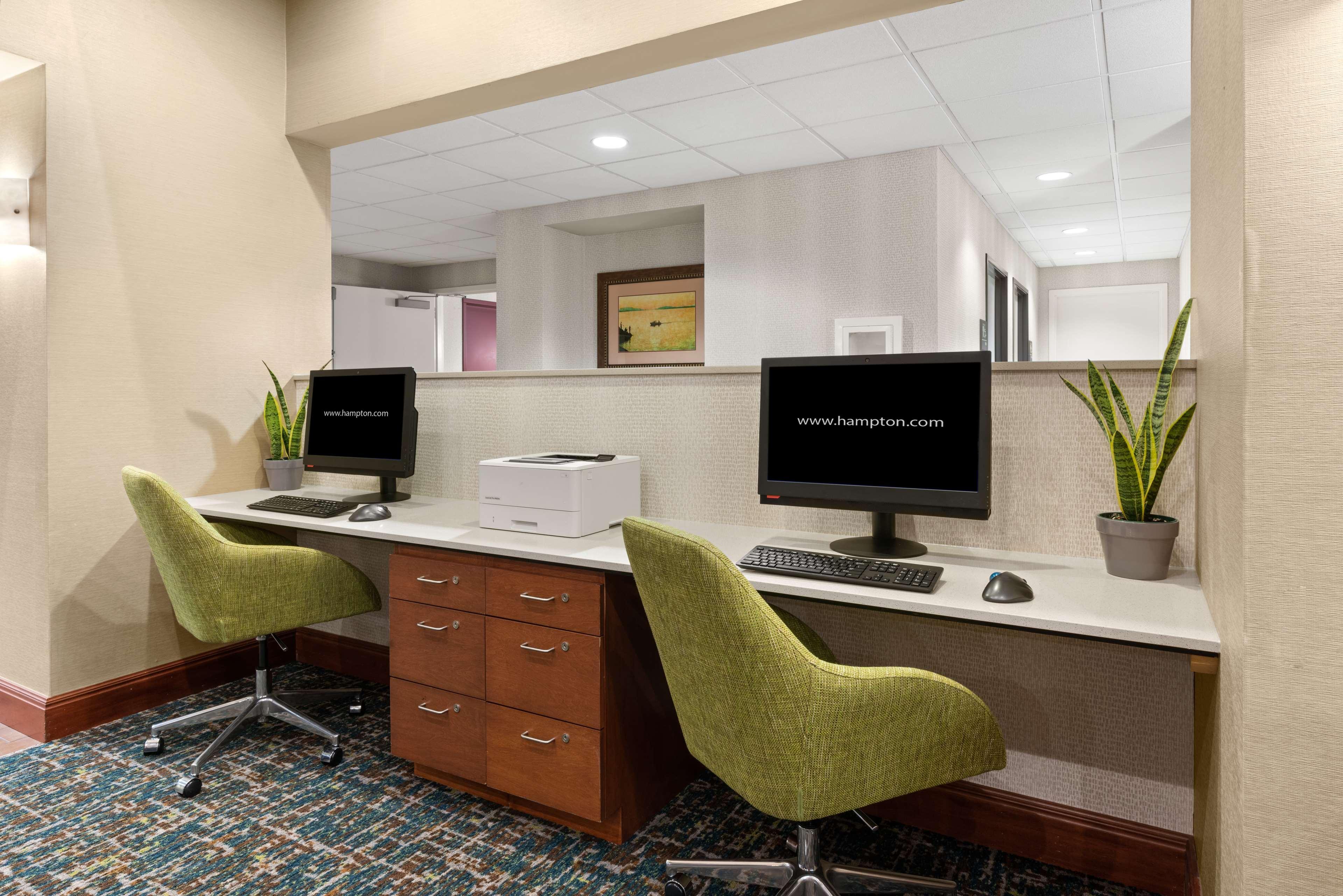 Hampton Inn & Suites Burlington Kültér fotó